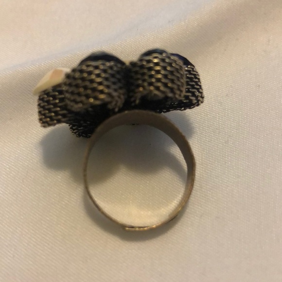 Ring - Picture 2 of 3